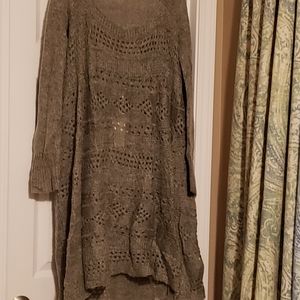 Simply noelle long sweater size L/XL gray